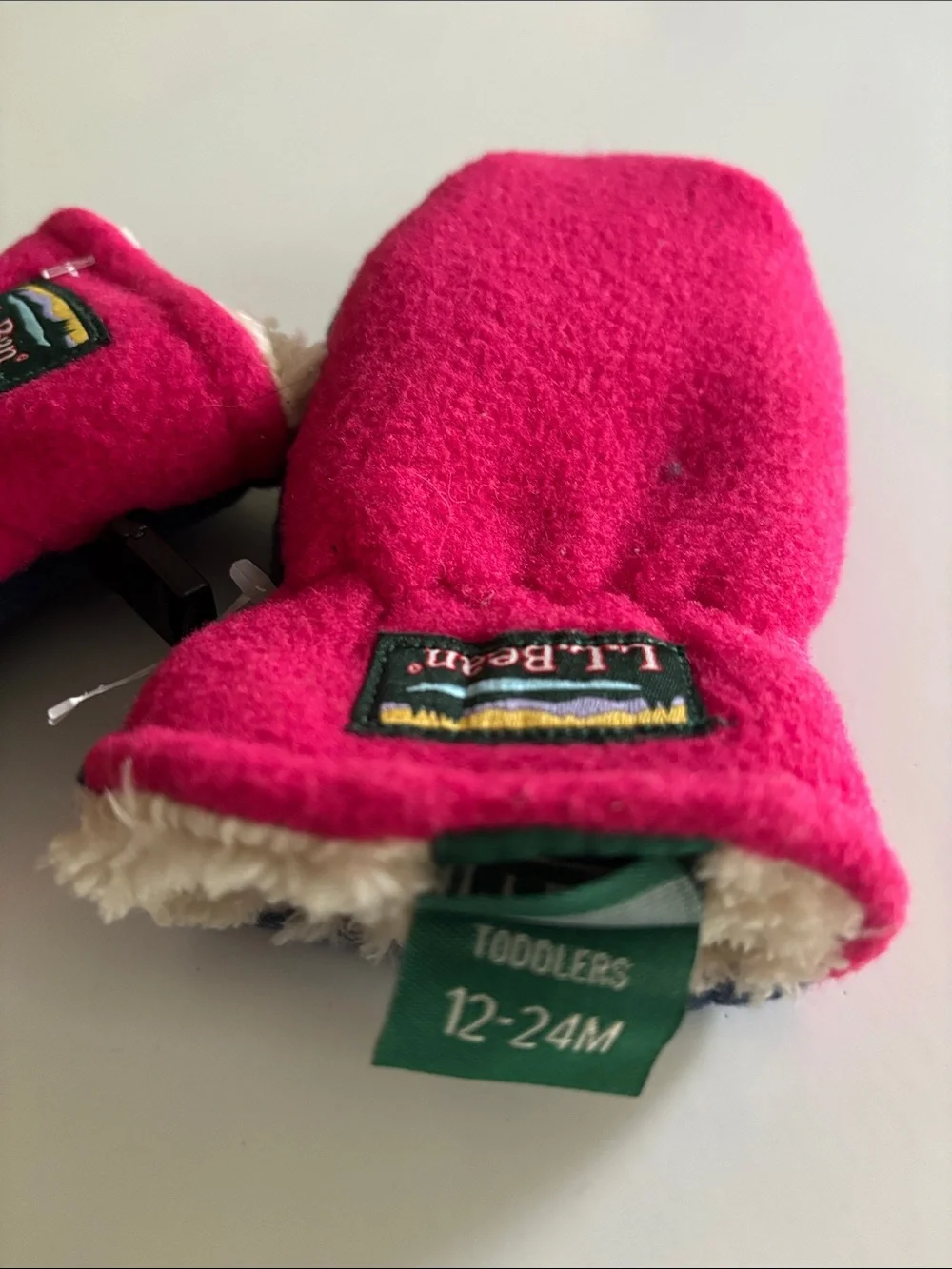 L.L. Bean Kids Bright Pink Fleece Mittens